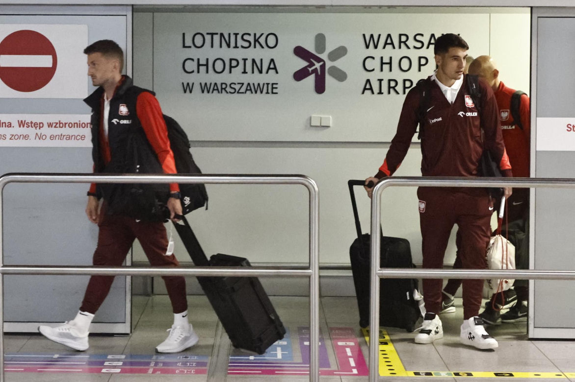 Piłkarze wrócili do kraju po blamażu z Finlandią