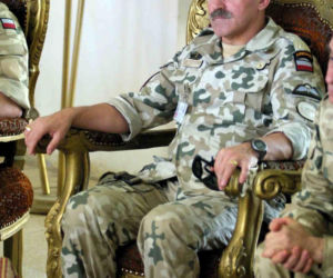 Generał Bieniek krytykuje Trumpa za słowa o polskich żołnierzach