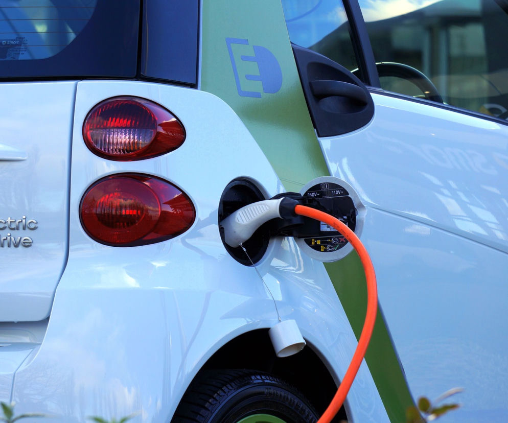 Samochód elektryczny
