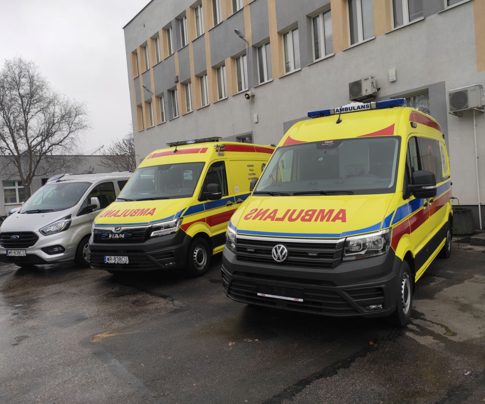 Radomska Stacja Pogotowia Ratunkowego otrzymała nową karetkę