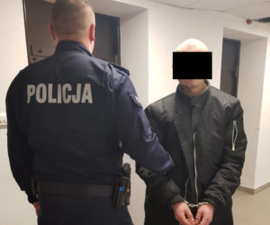 Wyrzucili z okna za 2,5 zł