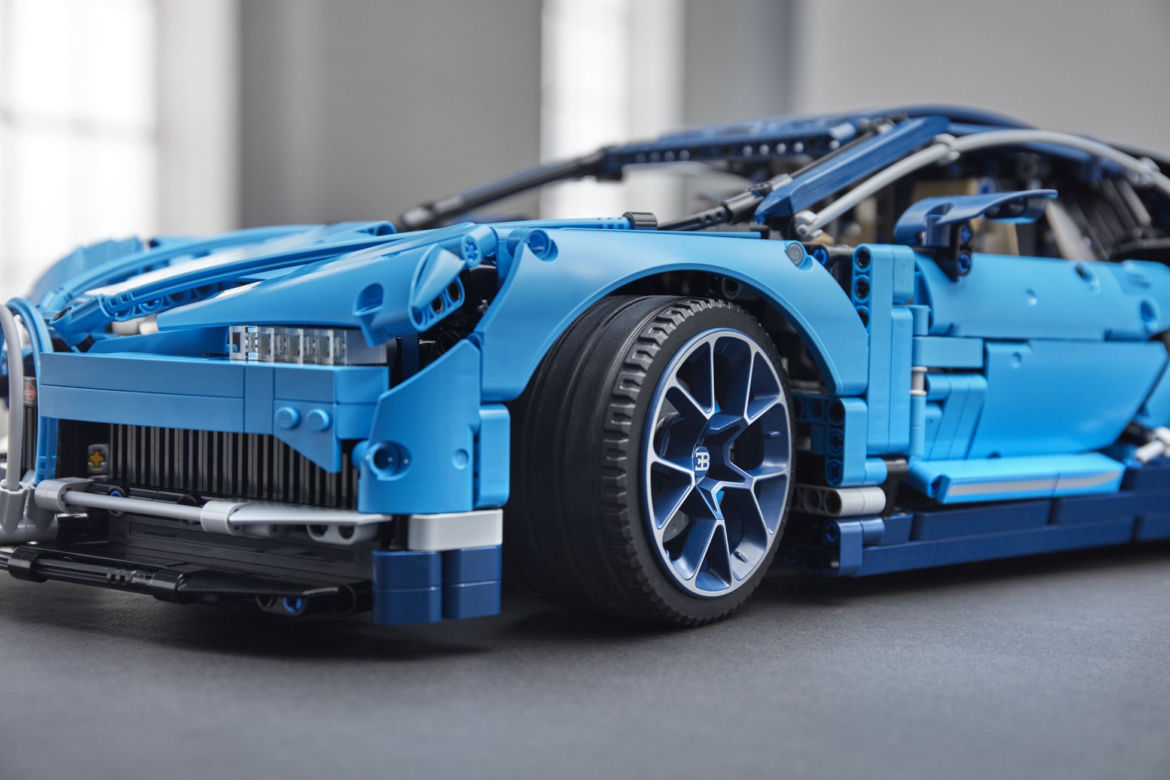 Bugatti Chiron z klocków LEGO