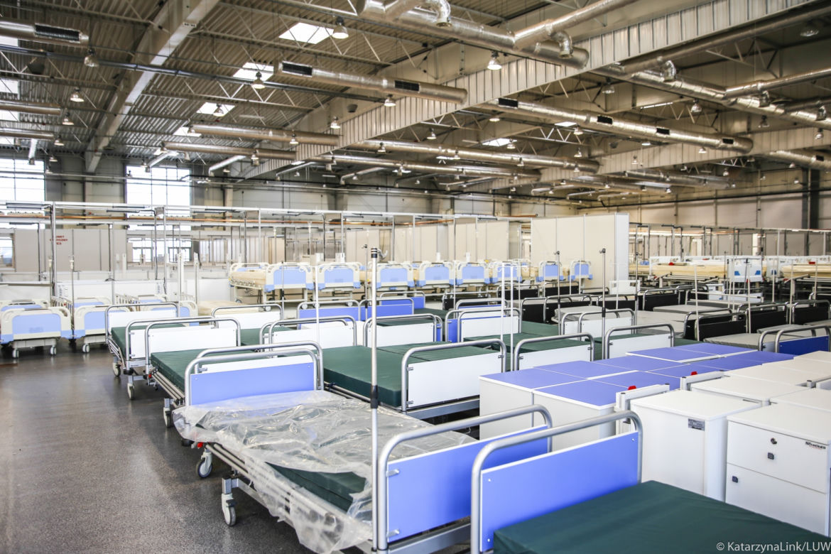 SZPITAL TYMCZASOWY w Targach Lublin. Zdjęcia z 26.11.2020 r.