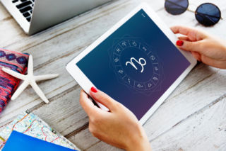Te znaki zodiaku słyną ze wścibstwa. Zadają bardzo osobiste pytania
