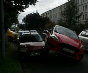 Kolizja na al. Bohaterów Warszawy