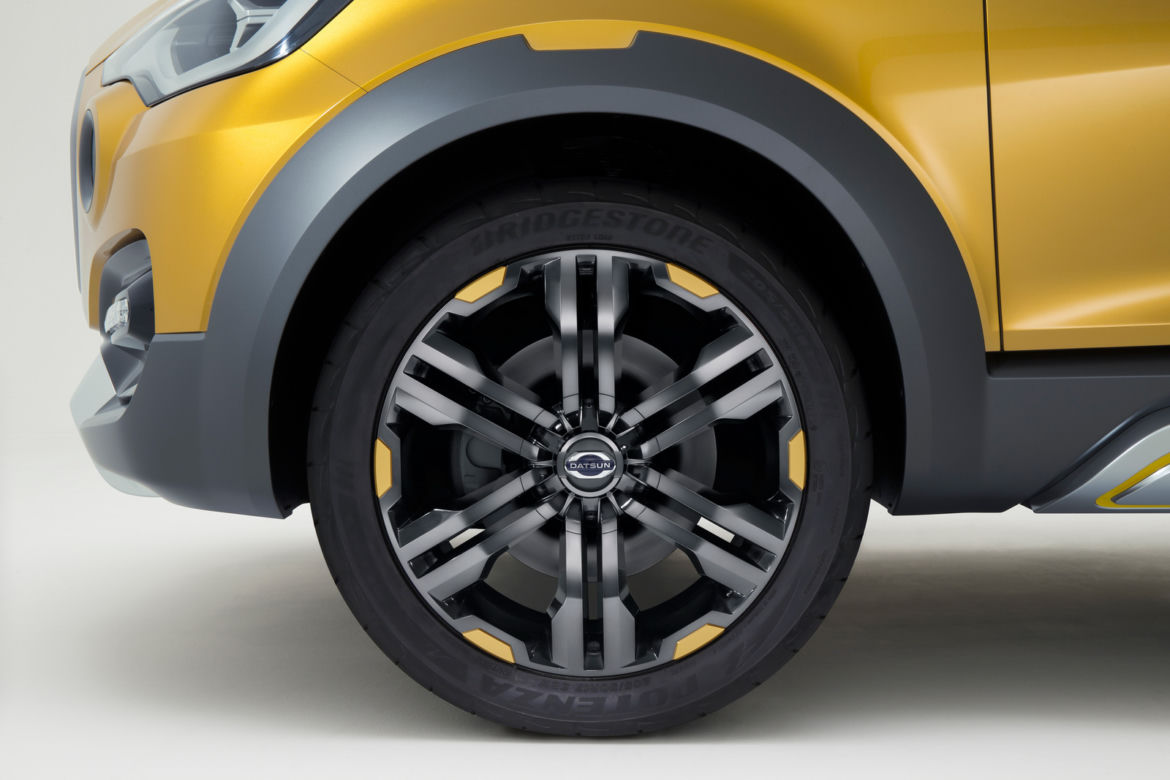 Datsun GO-cross
