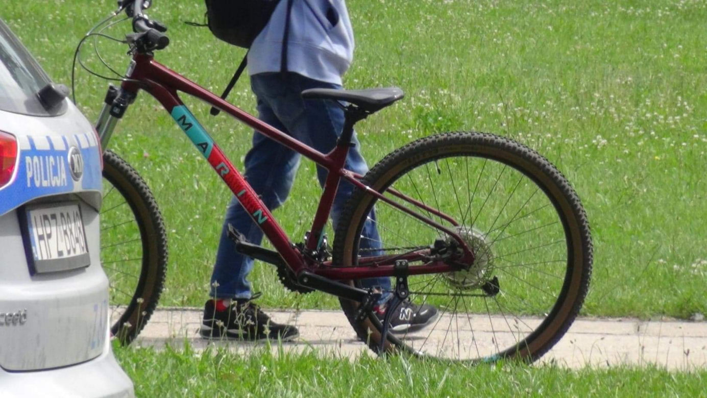  Pijany kierowca potrącił dziecko na rowerze. Próbował uciekać. Miał 2 promile