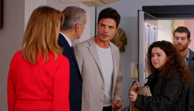 Miłość i nadzieja, odcinek 363. Feraye, Bulent, Ege, Melis, Cihan