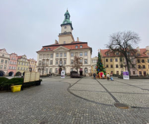 Jelenia Góra: Pogrzeb 11-letniej Danusi. Całe miasto pogrążone w smutku