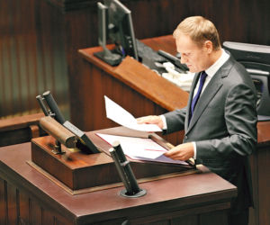 Ekspert od wizerunku Piotr Tymochowicz: Tusk był wystraszony jak sarna