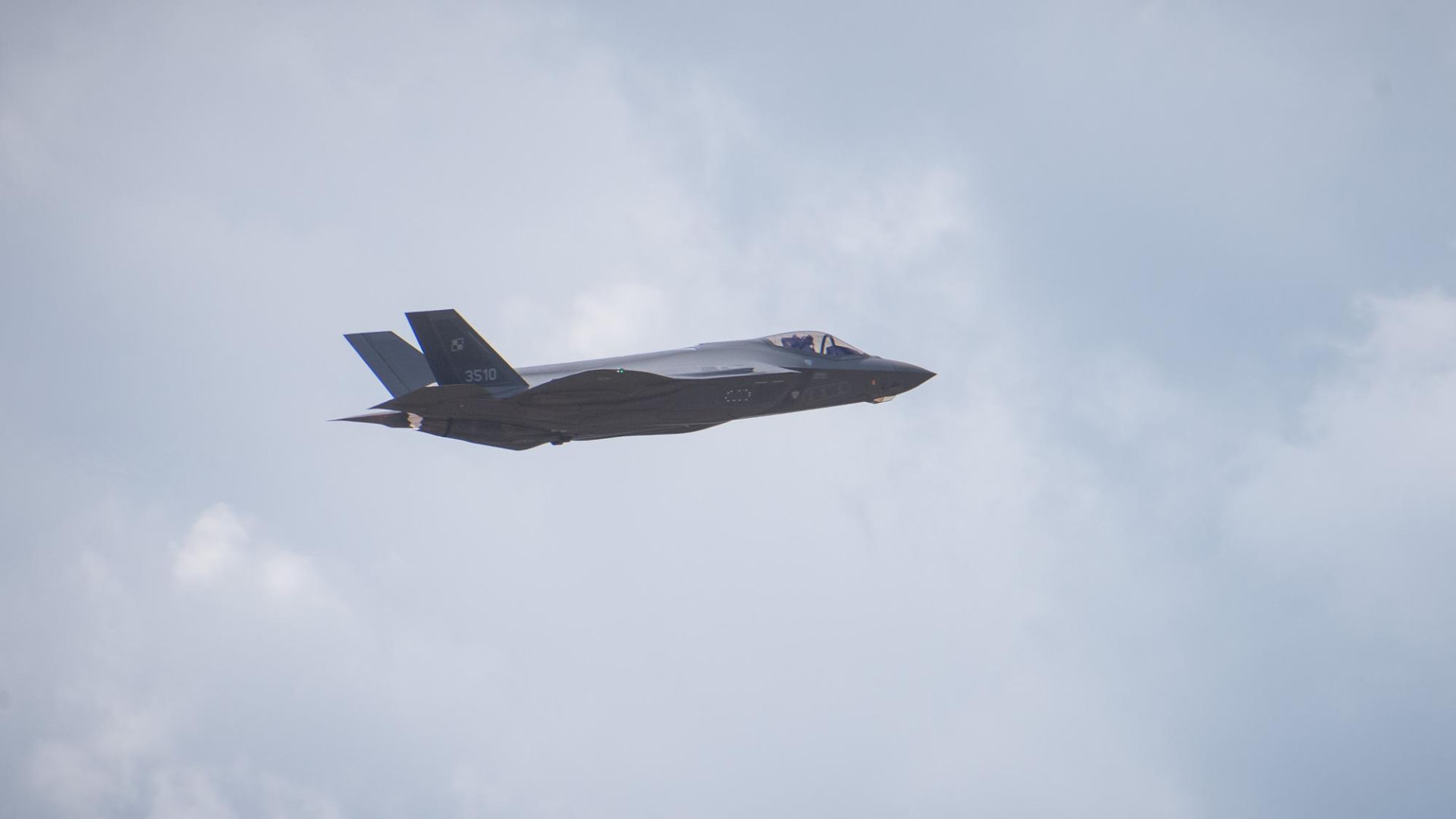 Ważny wysłannik USA przyjedzie do Polski. Powód? Przejęcie samolotów F-35 "Husarz"