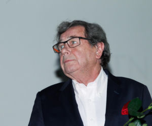 Niegdyś bożyszcze tłumów jako Janek Kos. Tak przez lata zmieniał się legendarny aktor Janusz Gajos