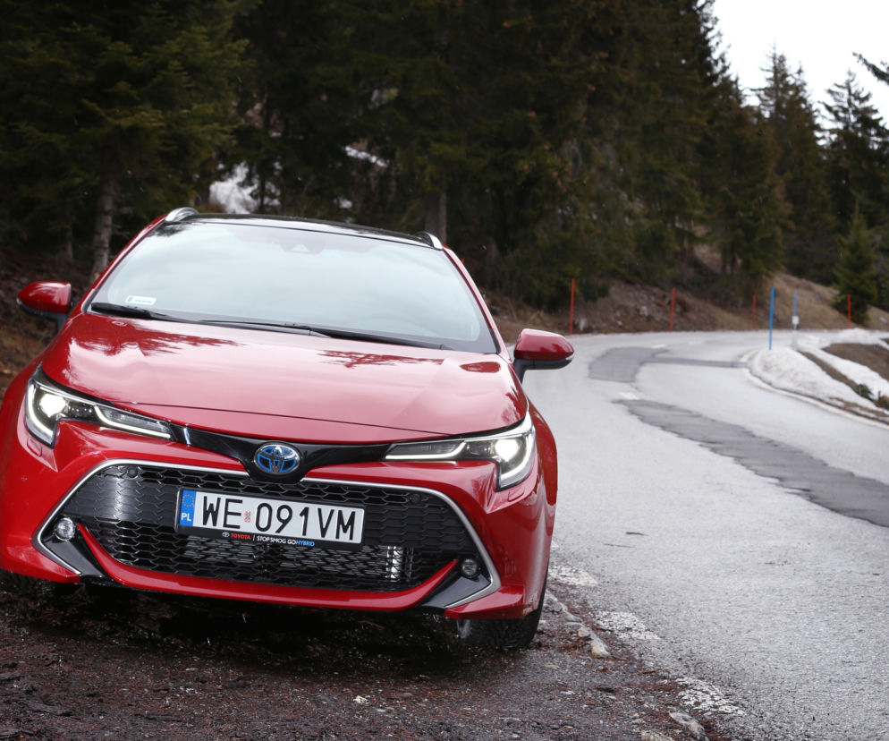 Toyota Corolla Touring Sports 2.0 Hybrid 180 KM e-CVT Executive