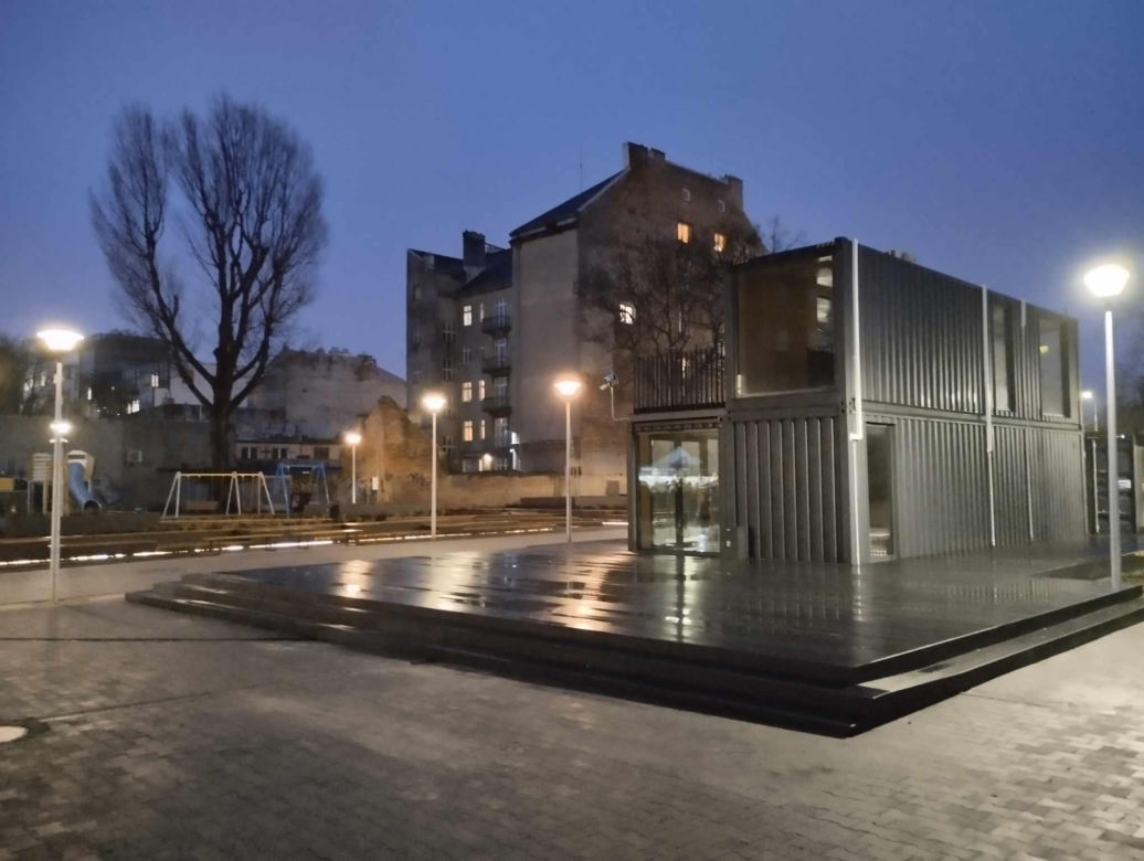 Centrum Lokalne Kamionek w Warszawie w miejscu dawnego bazaru Rogatka