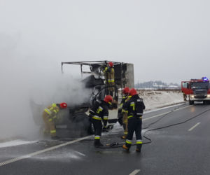 Pożar samochodu na obwodnicy Szczecinka