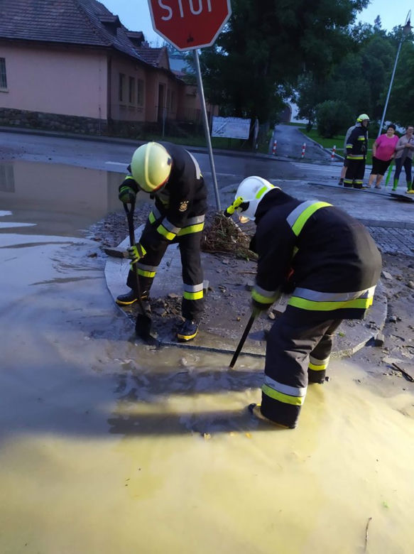 Powódź w Małopolsce, OSP Pogorzany w akcji