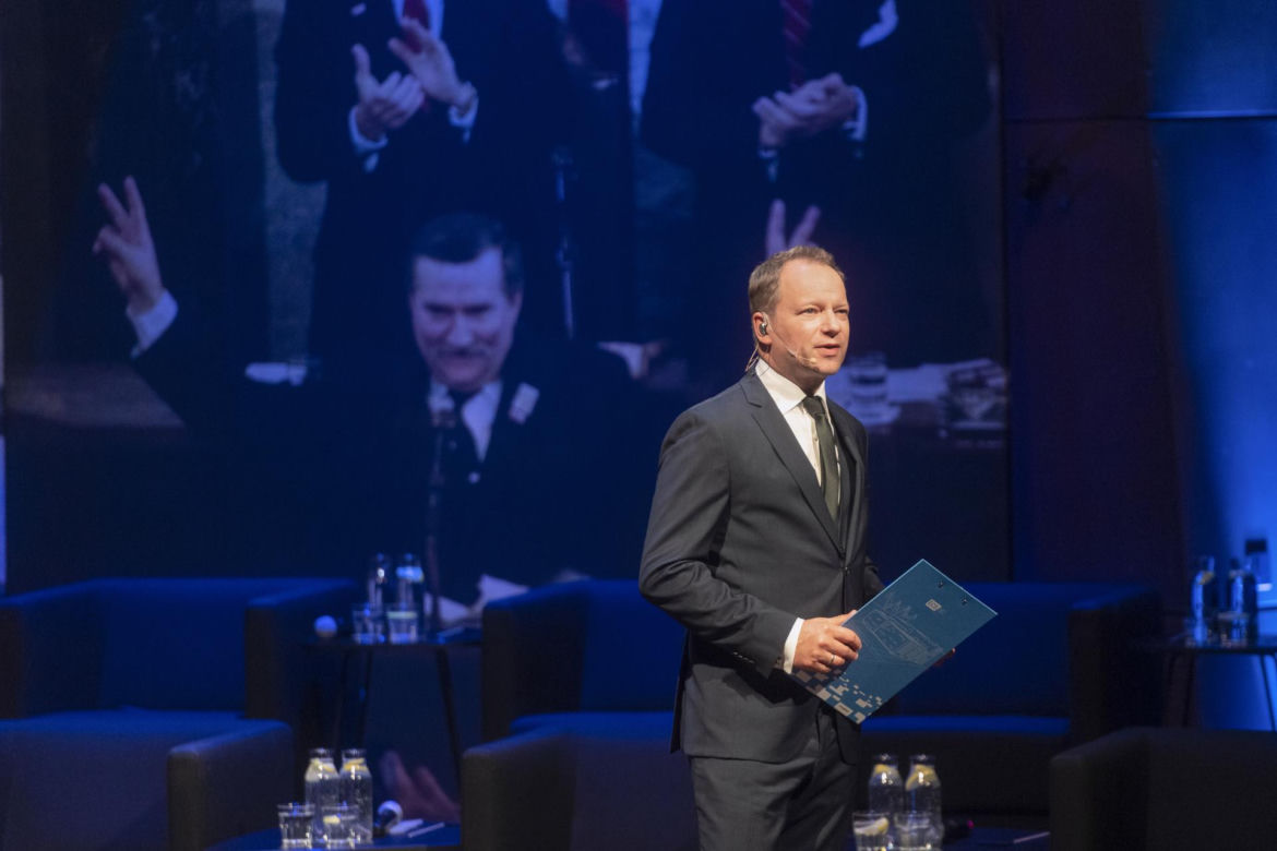 Taką relację z matką ma Maciej Stuhr. Prawda wyszła po latach