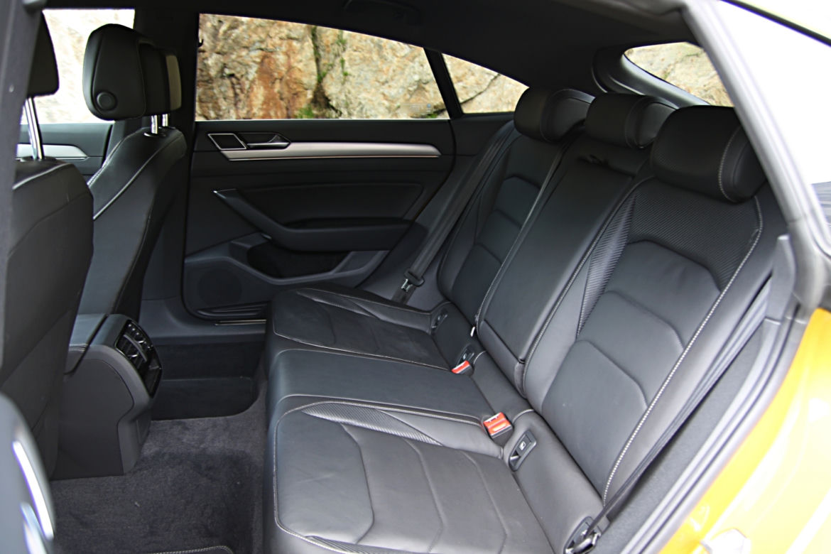 Volkswagen Arteon R-Line 2.0 TDI Bi-Turbo 240 KM 4Motion DSG7