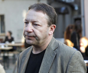 Zbigniew Zamachowski kiedyś i dziś. Tak przez lata zmieniał się głos Shreka i aktor z Trzech kolorów