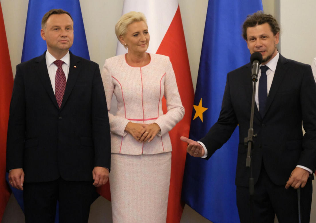 Agata Duda w wiosennych pastelach