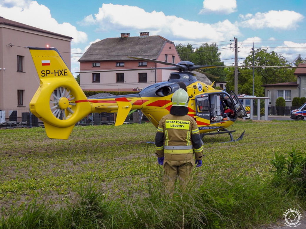 Śmiertelny wypadek w Lędzinach. Nie żyje 66-letnia pasażerka samochodu osobowego