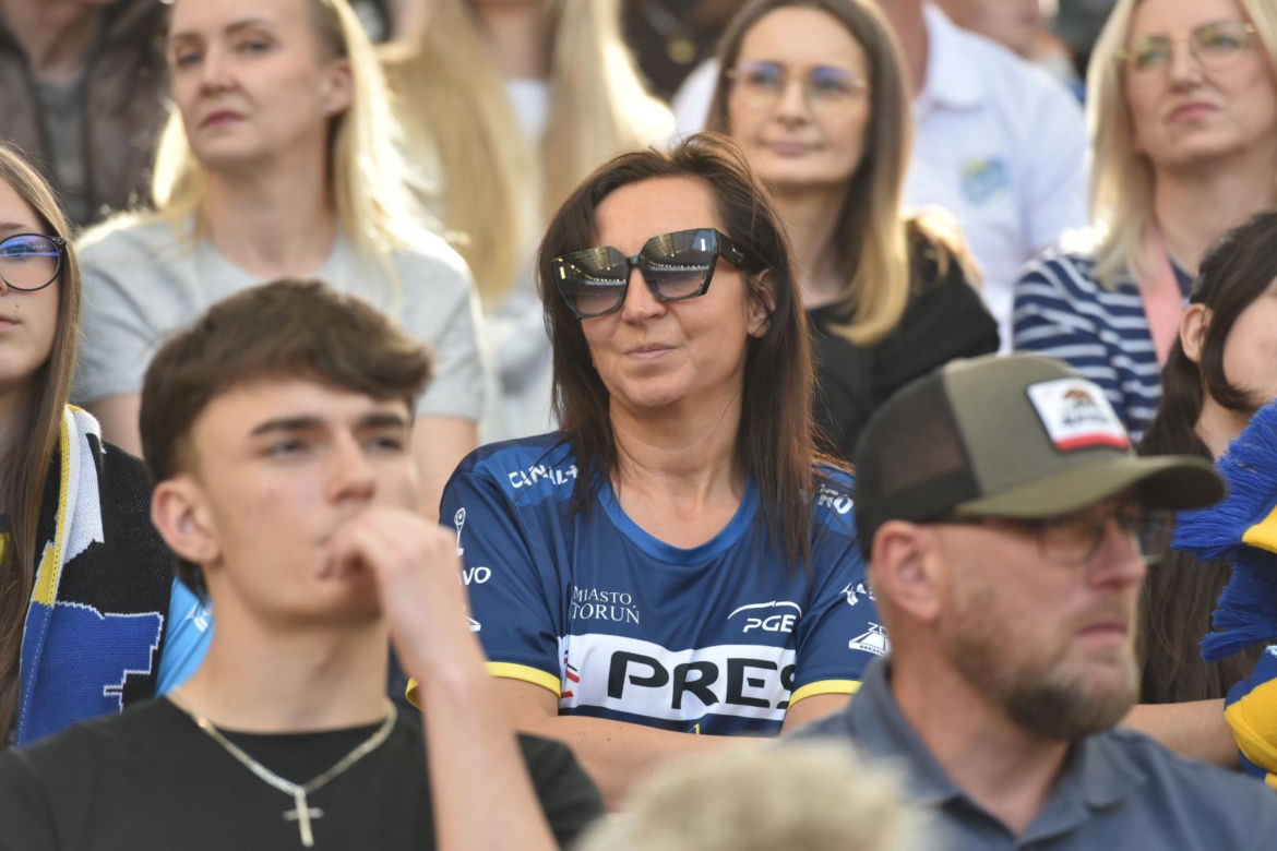 PRES Grupa Deweloperska Toruń - Gezet Stal Gorzów: Zdjęcia kibiców z meczu 7. kolejki PGE Ekstraligi na Motoarenie