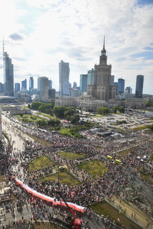 Godzina "W" 2022. Cała Warszawa stanęła, obchody na rondzie Dmowskiego