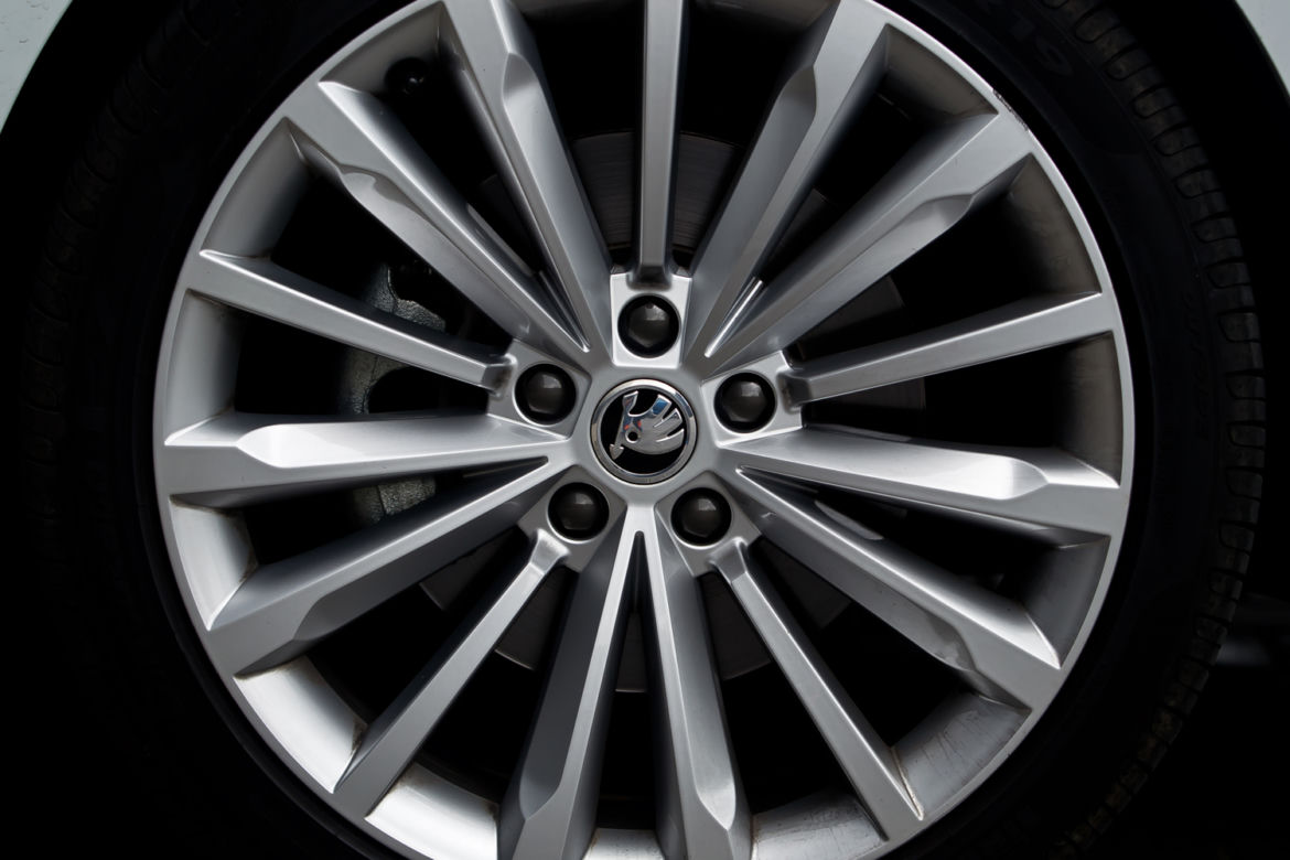 Skoda Superb 2.0 TSI 220 KM DSG Style