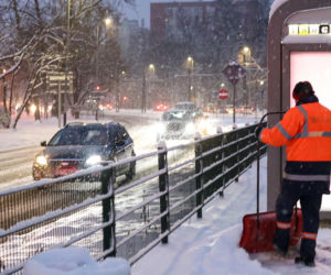 Nadciąga potężna śnieżyca. Pół metra śniegu i bardzo silny wiatr. IMGW wydał cztery rodzaje ostrzeżeń!