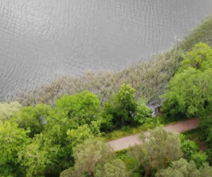 Nowa atrakcja w Ełku. Kolejny odcinek promenady nad Jeziorem Ełckim gotowy