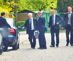 1,8 mln na ochronę Kaczyńskiego