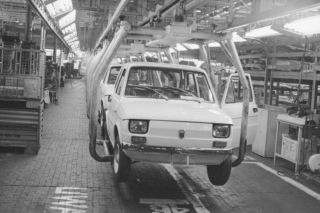 Rząd trzyma pieniądze Polaków z PRL-u