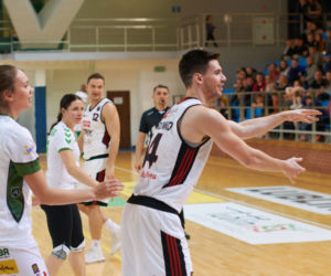 Mecz Słodkich Serc 2018. Sportowa odsłona Pomóż Dzieciom Przetrwać Zimę