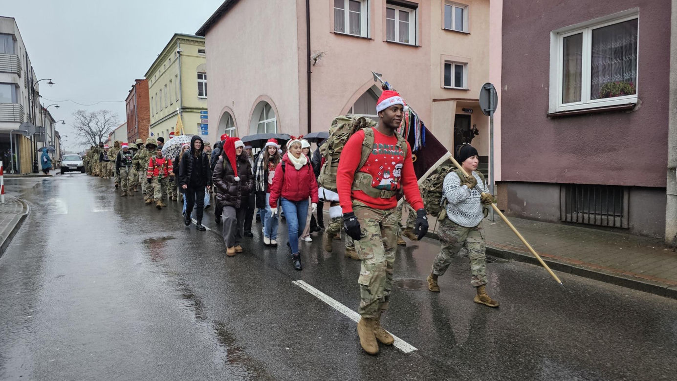 Marsz żołnierzy US ARMY w Drawsku Pomorskim 