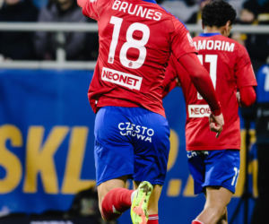 Arka Gdynia - Raków Częstochowa, zdjęcia kibiców i piłkarzy z meczu 17. kolejki PKO BP Ekstraklasy