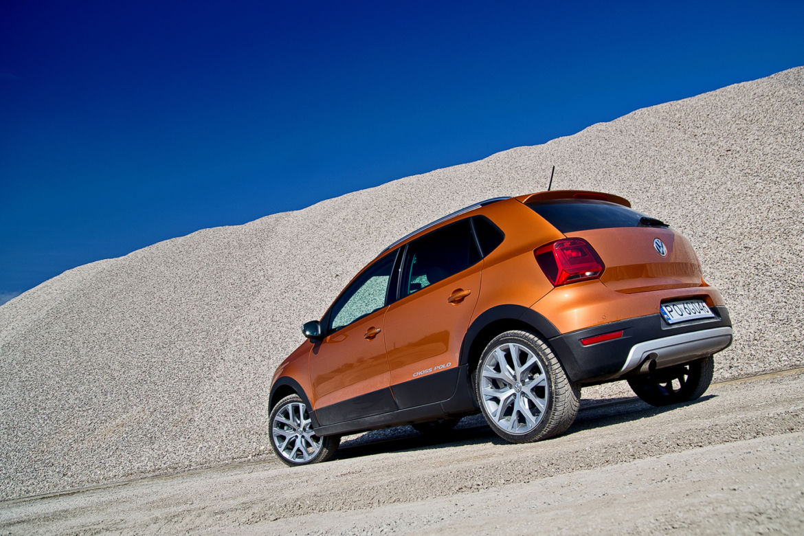 Volkswagen Cross Polo lifting 2014