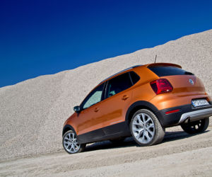 Volkswagen Cross Polo lifting 2014