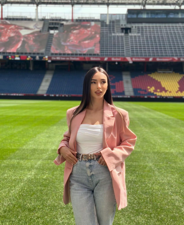 Almina Hajradinović