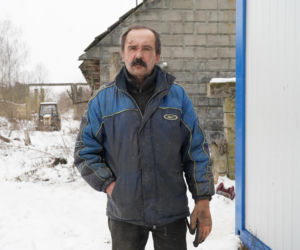 Pies ogrzał mnie swoim ciałem i ocalił życie. Niezwykła historia z Podlasia