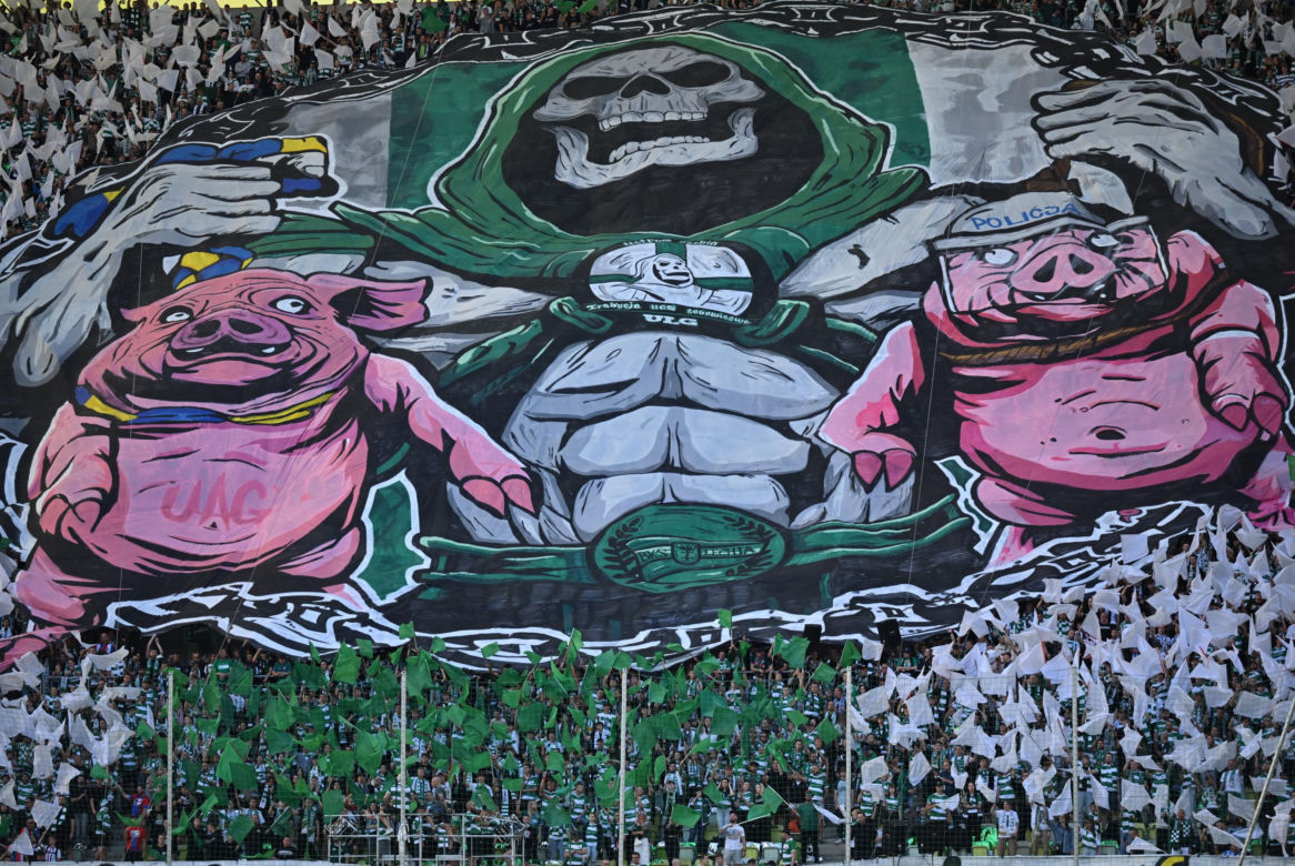 Derby Trójmiasta. Tak bawili się kibice na meczu Lechia Gdańsk - Arka Gdynia [ZDJĘCIA]