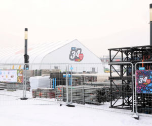 Budowa sceny i zaplecza finału WOŚP 2026 w Warszawie