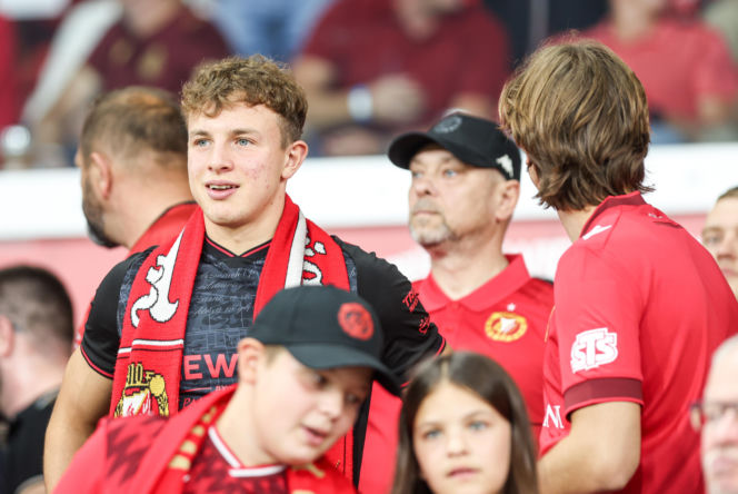 Widzew Łódź - Lech Poznań: Zdjęcia kibiców z meczu 6. kolejki PKO BP Ekstraklasy