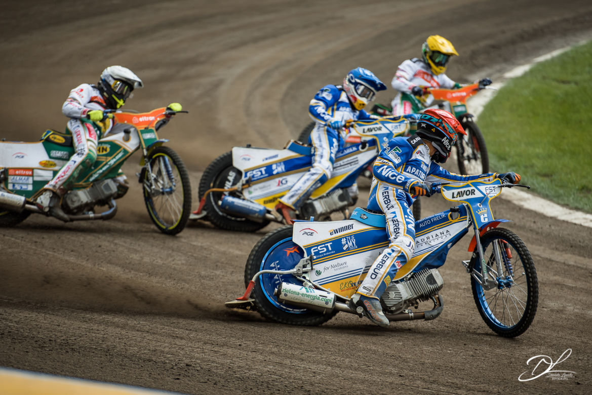 Powrót kibiców na Motoarenę. Tak fani przeżywali mecz Apatora Toruń z Włókniarzem Częstochowa
