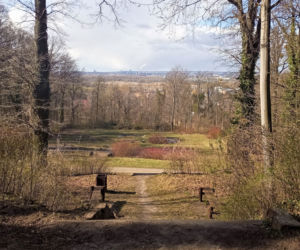 Wieża Baresela nad Jeziorem Szmaragdowym