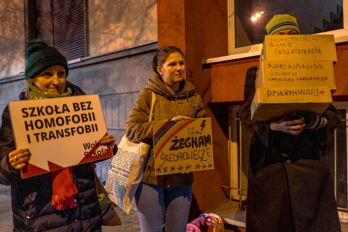 Taniec dla edukacji. Tak żegnano w Krakowie Barbarę Nowak