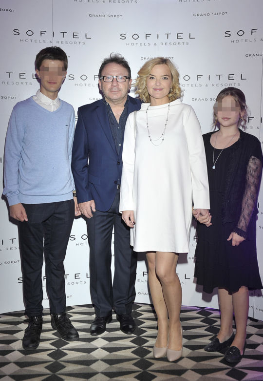 ZBIGNIEW ZAMACHOWSKI, MONIKA ZAMACHOWSKA I JEJ DZIECI