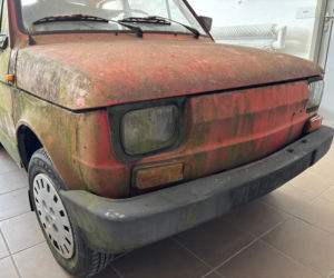 Samochodówka wygrała małego fiata. Uczniowie wyremontują go