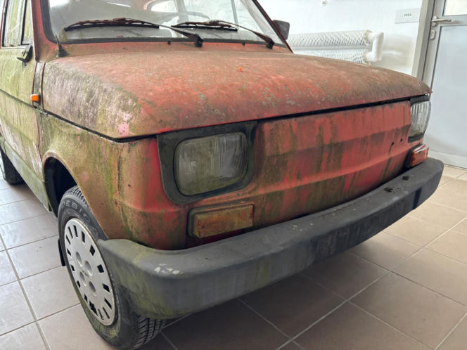 Samochodówka wygrała małego fiata. Uczniowie wyremontują go