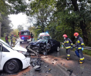 Cztery osoby w szpitalu po wypadku w Librantowej! ZMIAŻDŻONE bmw