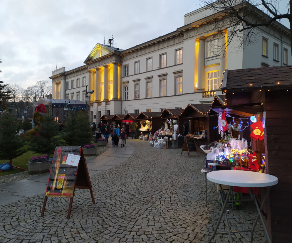 Świąteczny kiermasz w Radomiu